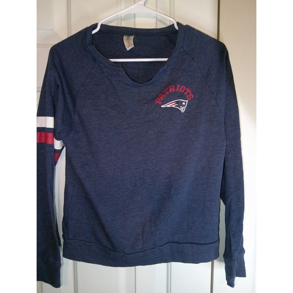 NFL Patriots Sweatshirt Long Sleeve V-Neck Pullover Top‎ Football Size S